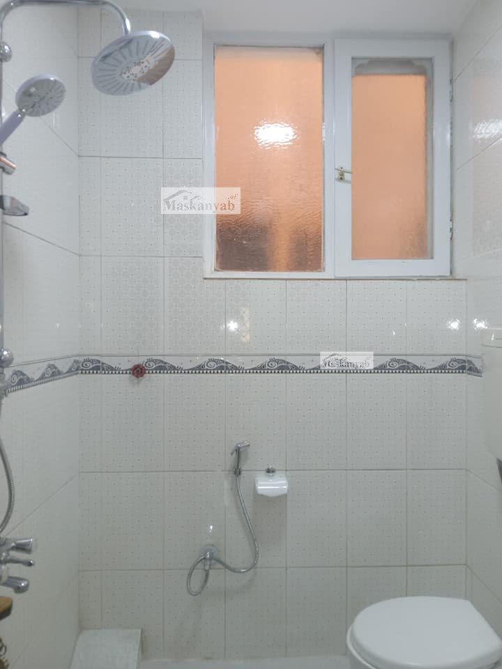 Three-and-half-floor house for sale in Traffic Square