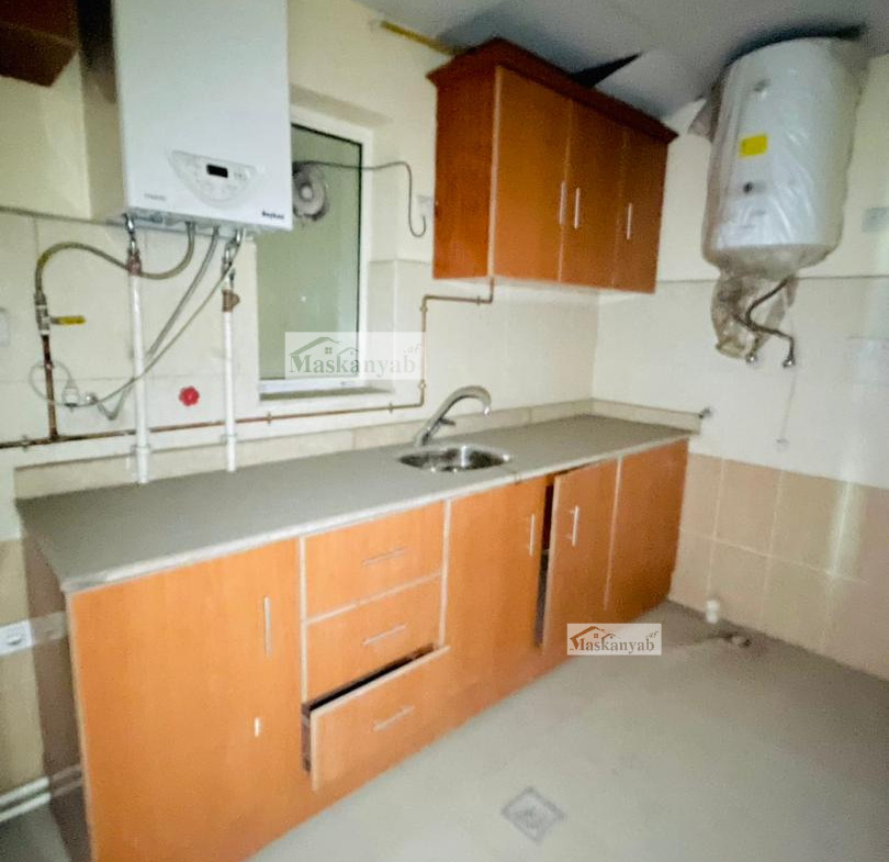 Three-room apartment for rent in Makroyan 3, Kabul