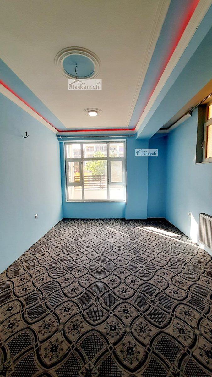 Three-room apartment for rent in Taimani