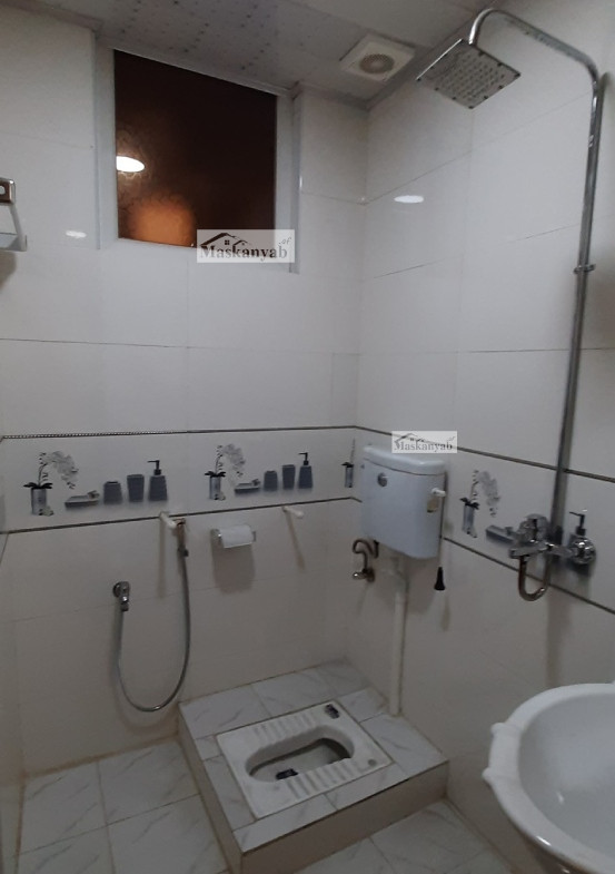 Three-room apartment for rent in front of Salim Karawan Blocks