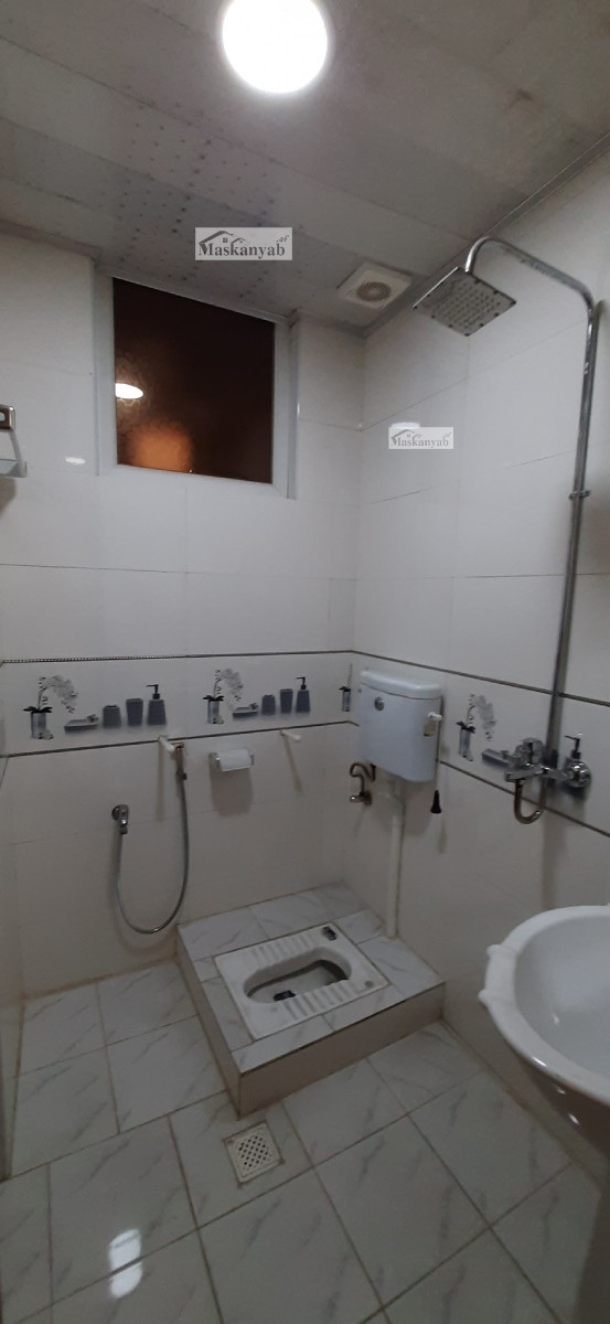 Three-room apartment for rent in front of Salim Karawan Blocks