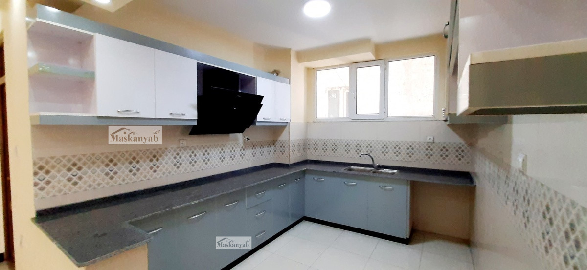 Three-room apartment for rent in front of Salim Karawan Blocks