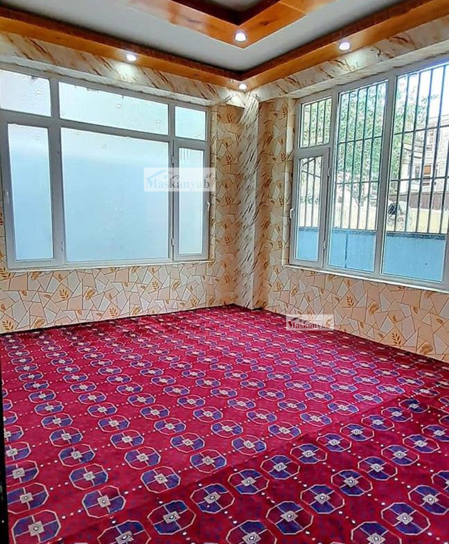 Three-room apartment for sale at 2nd street of Taimani