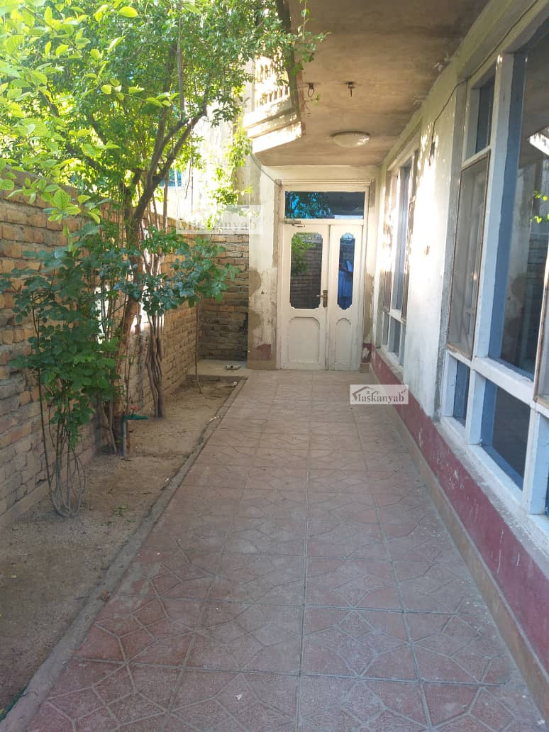 Three-room house for rent in District 10, Kabul