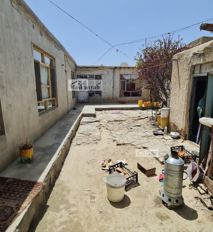 Three-room house for sale on Nadir Khan Hill