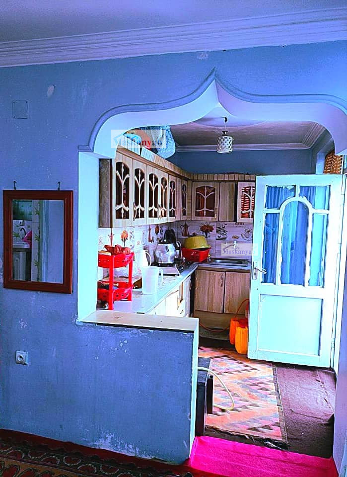 Five-room house for sale in District 11, Kabul