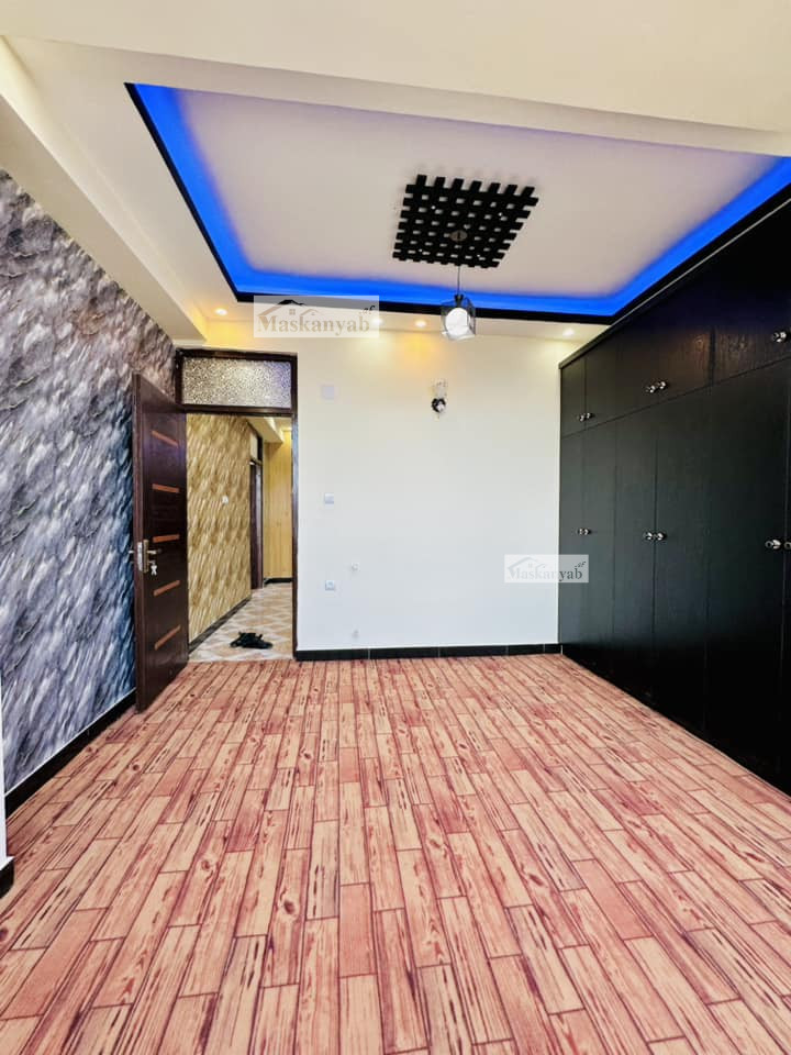 Four-room apartment for sale between the 4th and 5th Street