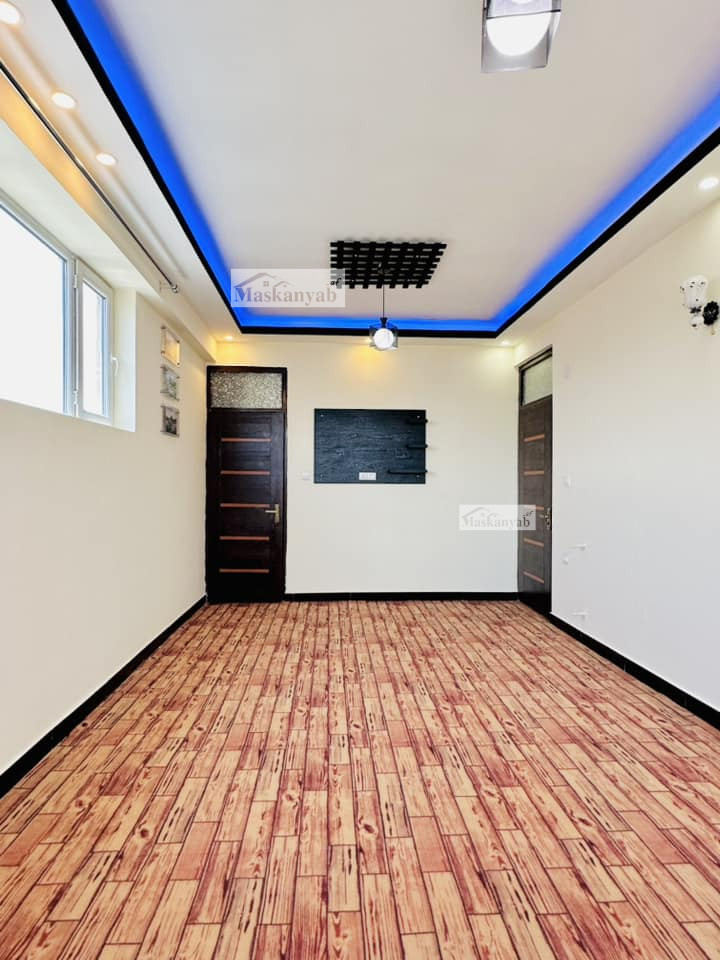 Four-room apartment for sale between the 4th and 5th Street
