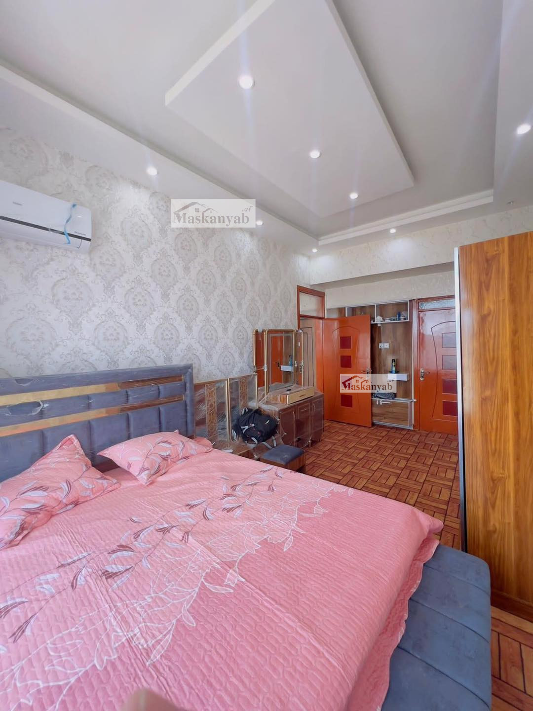 Three-room apartment for sale at 5th Street of Taimani
