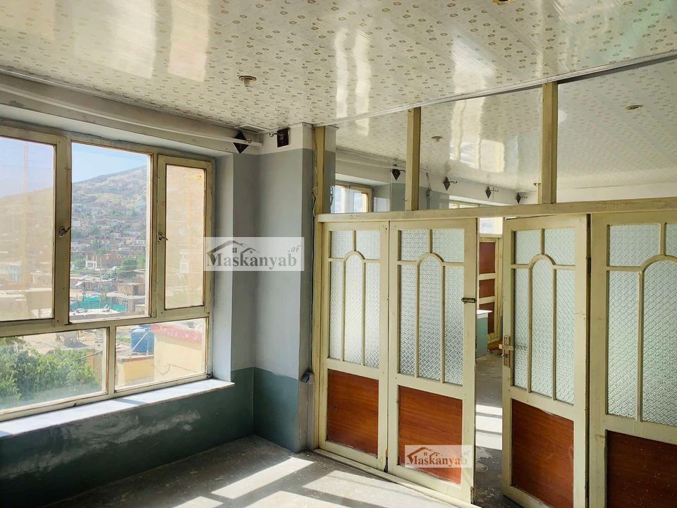Five-room house for sale in Qamber Square, Kabul