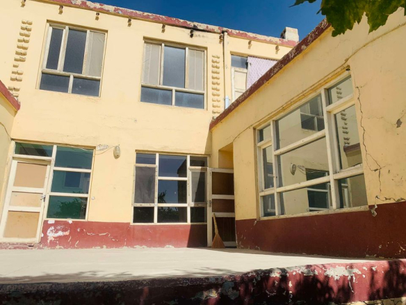 Five-room house for sale in Qamber Square, Kabul