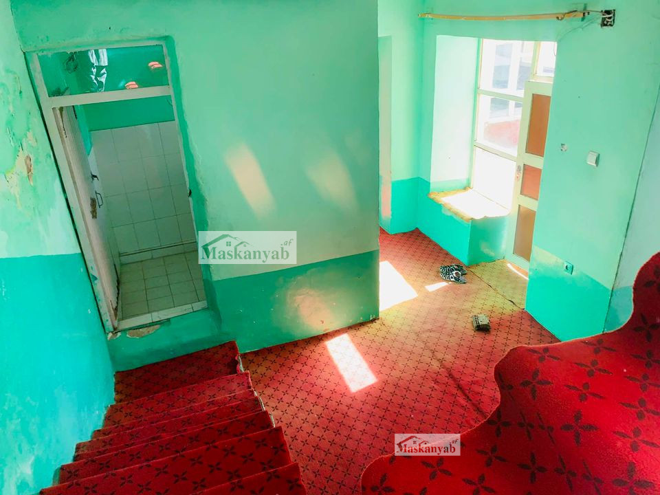 Five-room house for sale in Qamber Square, Kabul
