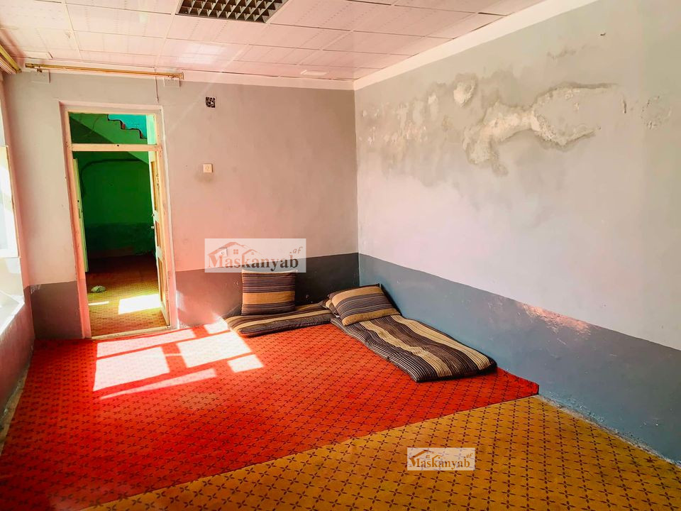 Five-room house for sale in Qamber Square, Kabul