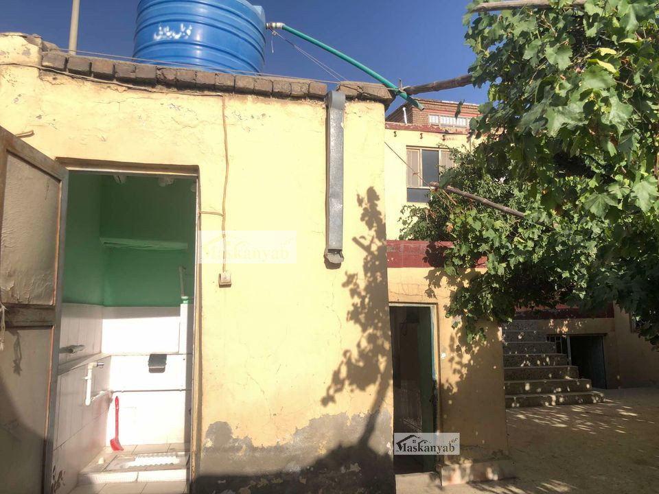 Five-room house for sale in Qamber Square, Kabul