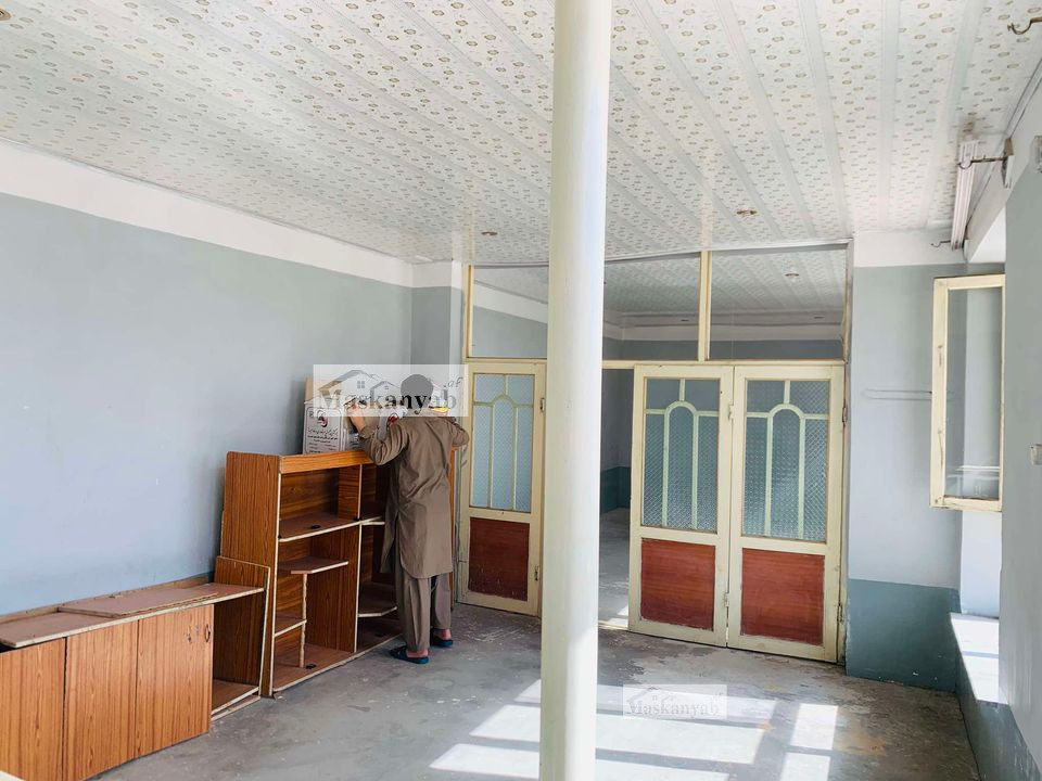 Five-room house for sale in Qamber Square, Kabul