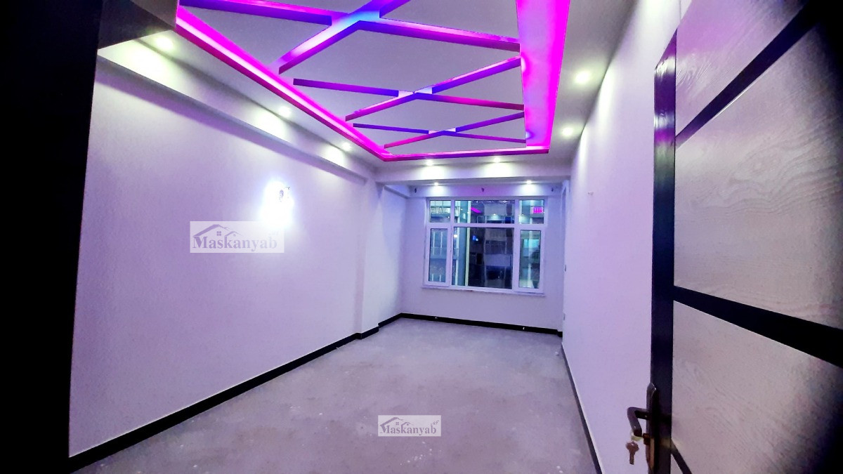 Three-room apartment for rent in front of Salim Karawan Blocks