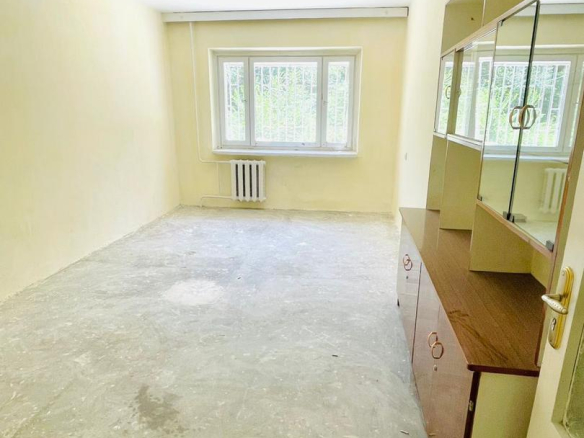 Three-room apartment for sale in First Makroreyan