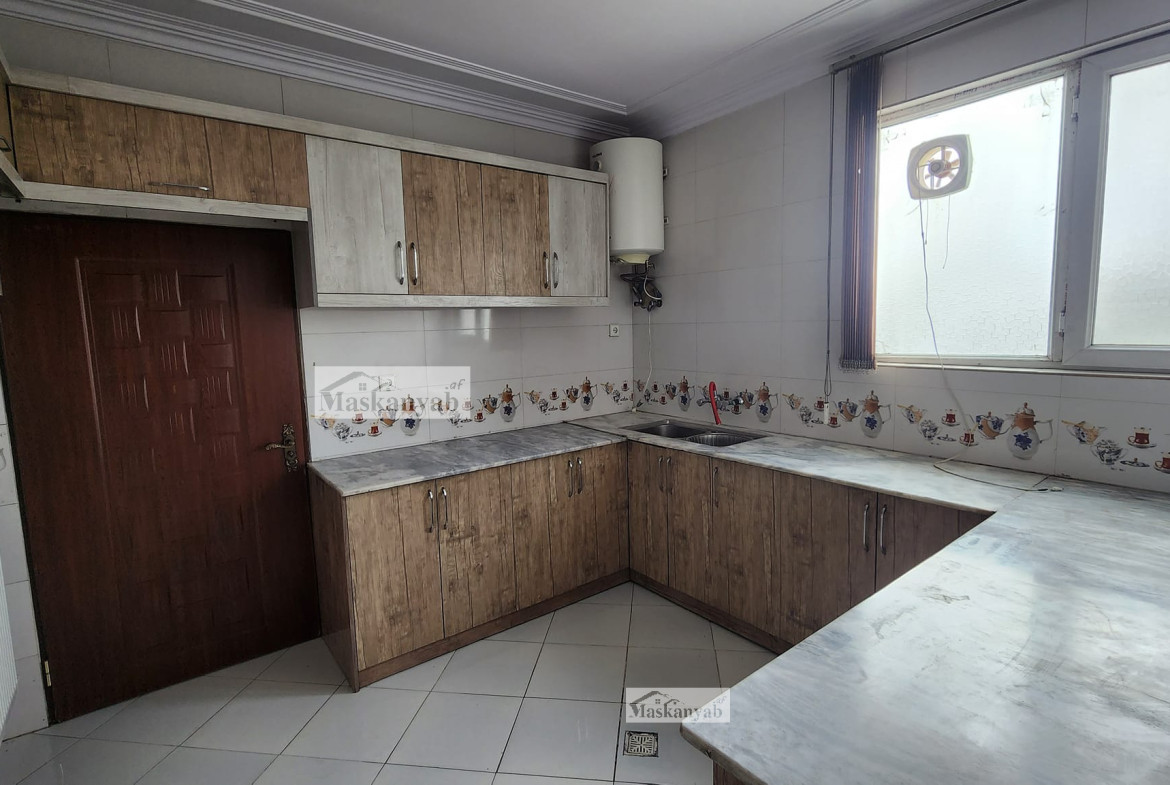 Three-room apartment for sale in Karte 4, Kabul