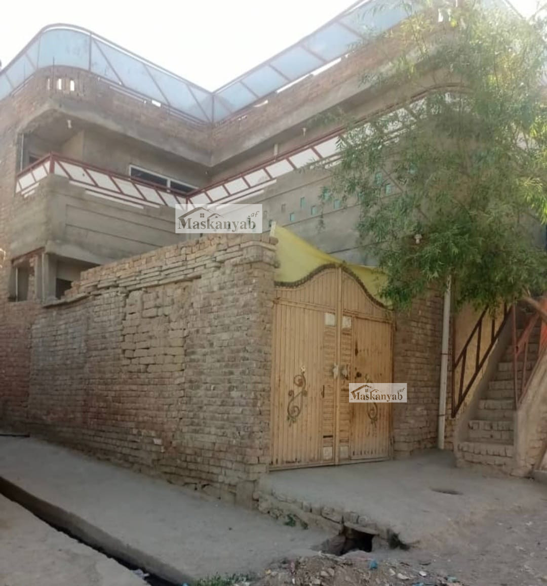 Two-floor house for sale in West of Golden Town