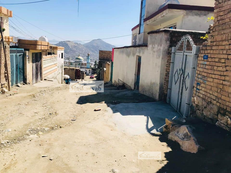 Five-room house for sale in District 11, Kabul