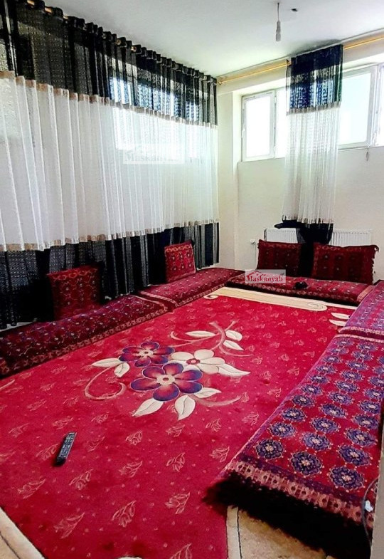 Four-room apartment for sale in Hotel Parwan Road, Kabul