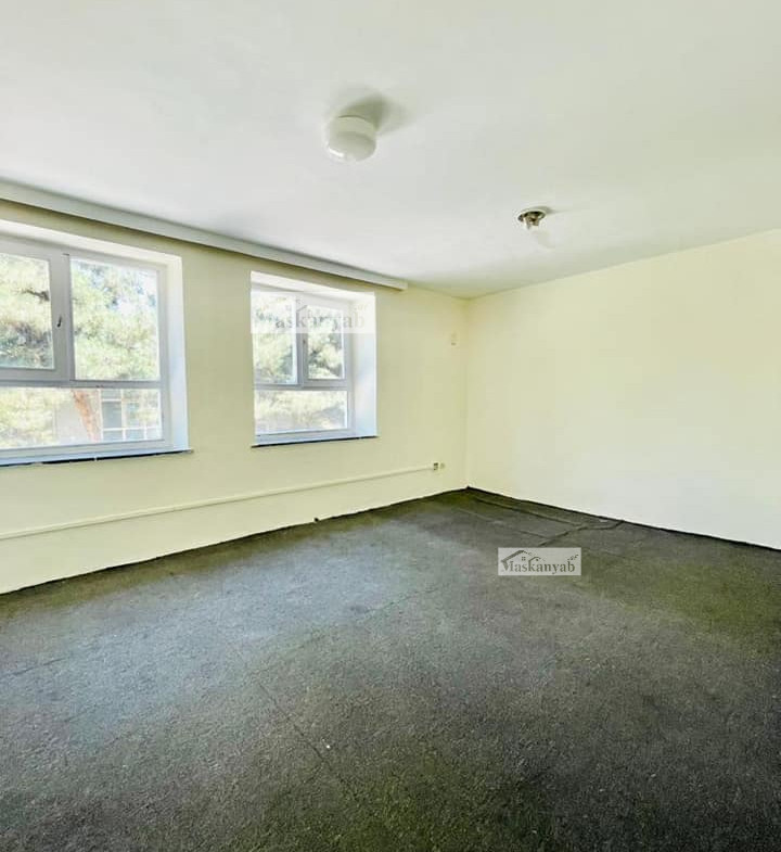 Seven-room house for rent in Shahr-e New, Kabul