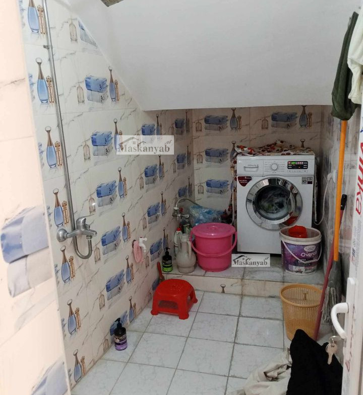 Six-room house for sale in District 6, Kabul