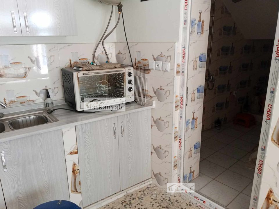 Six-room house for sale in District 6, Kabul