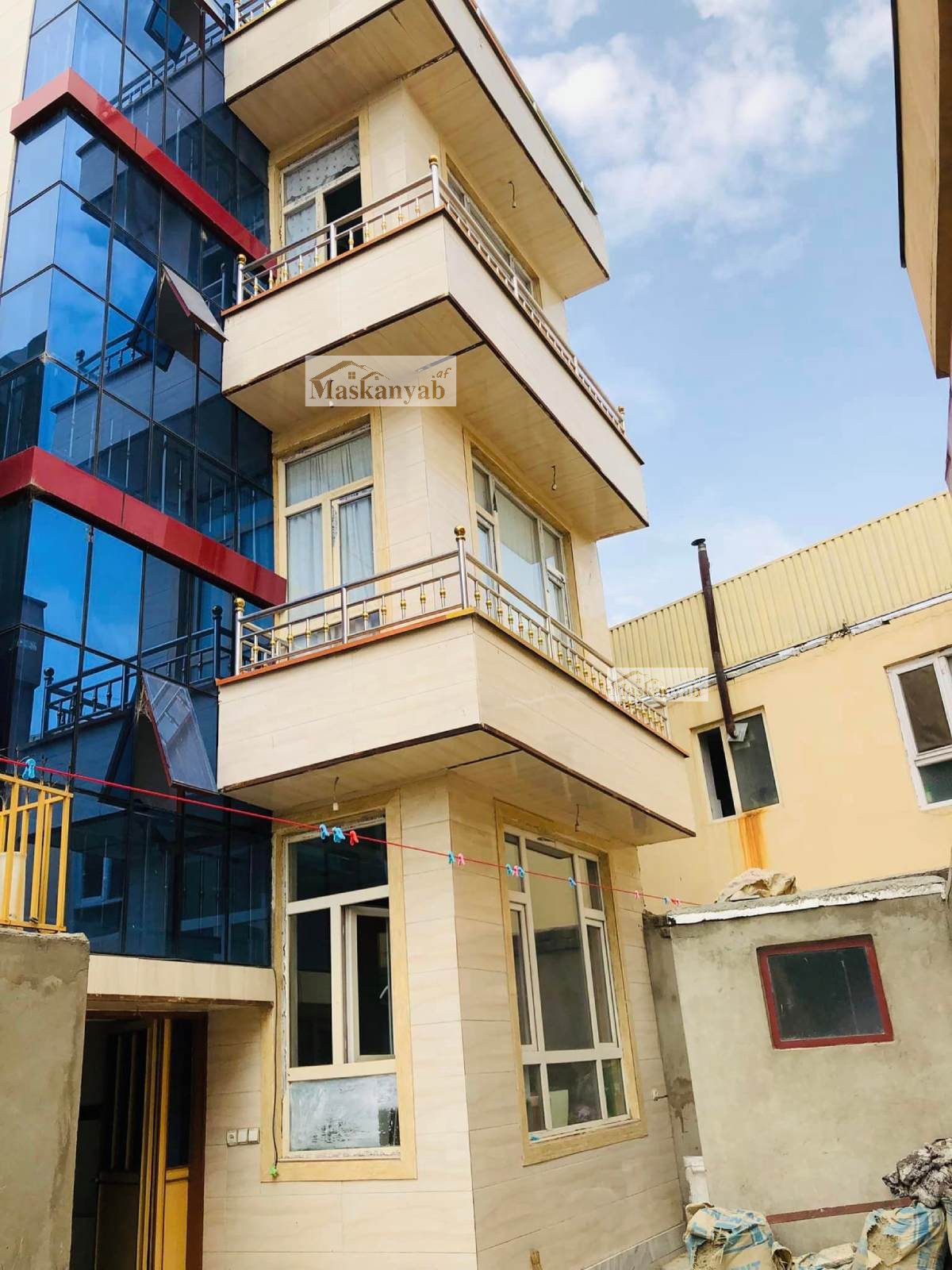 Three-room apartment for rent in Barchi