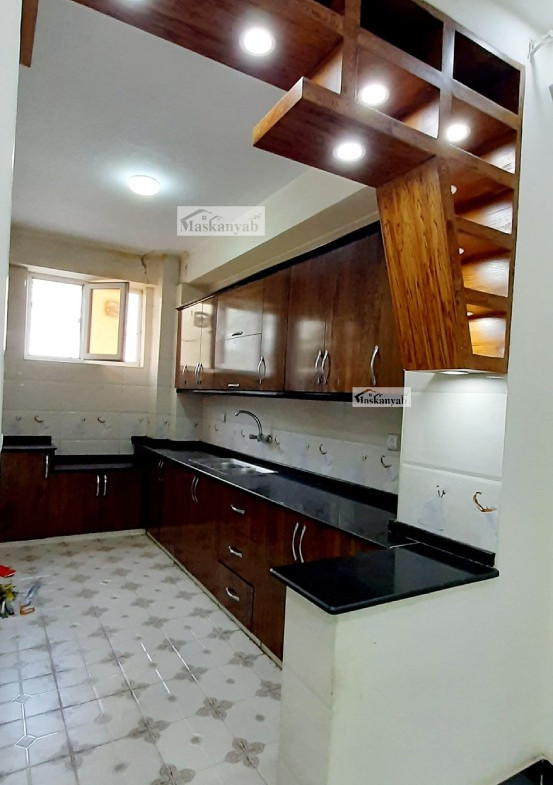 Four-room apartment for rent on 5th Street of Taimani Project