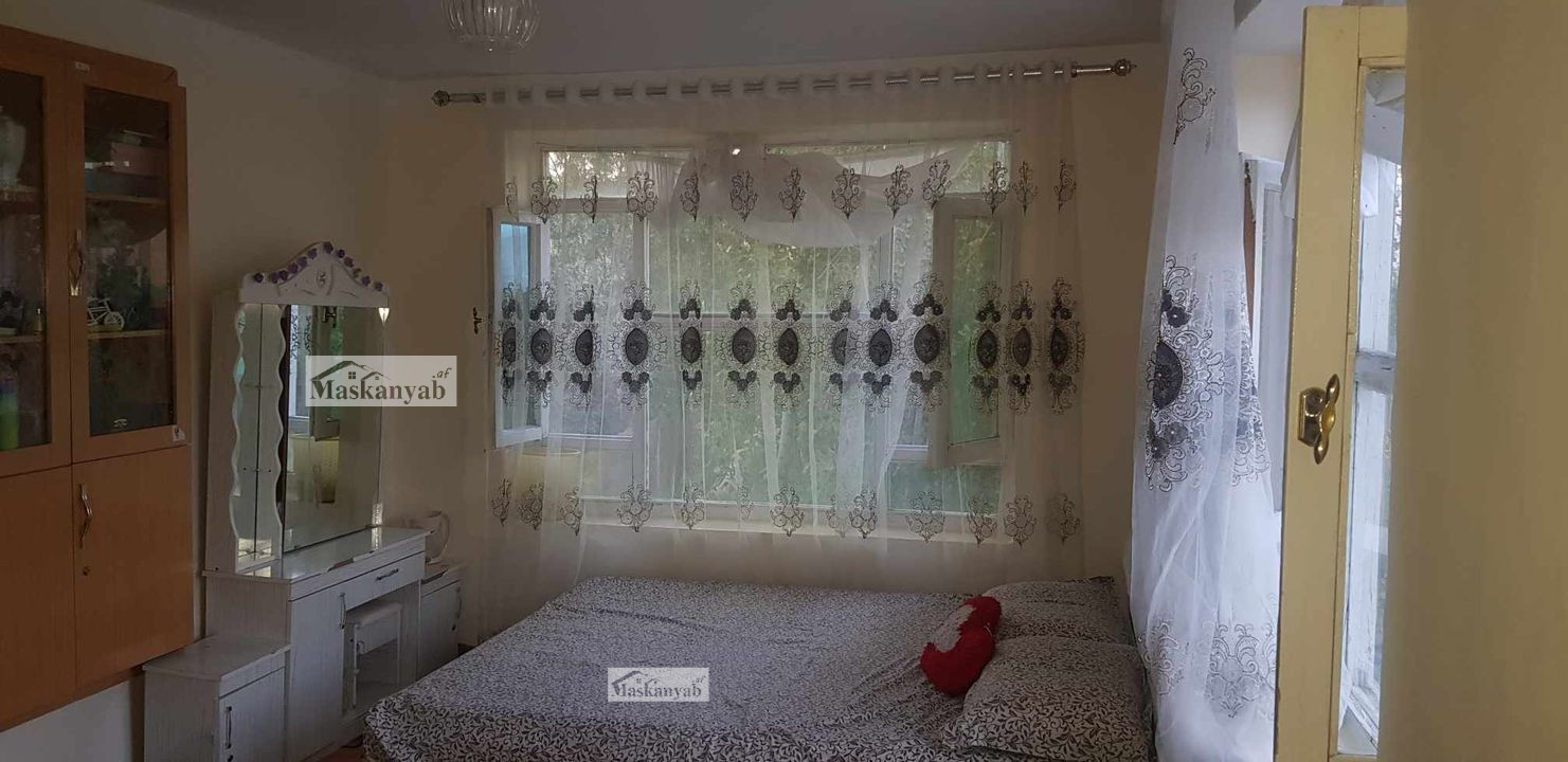 Two-floor house for sale behind the new parliament