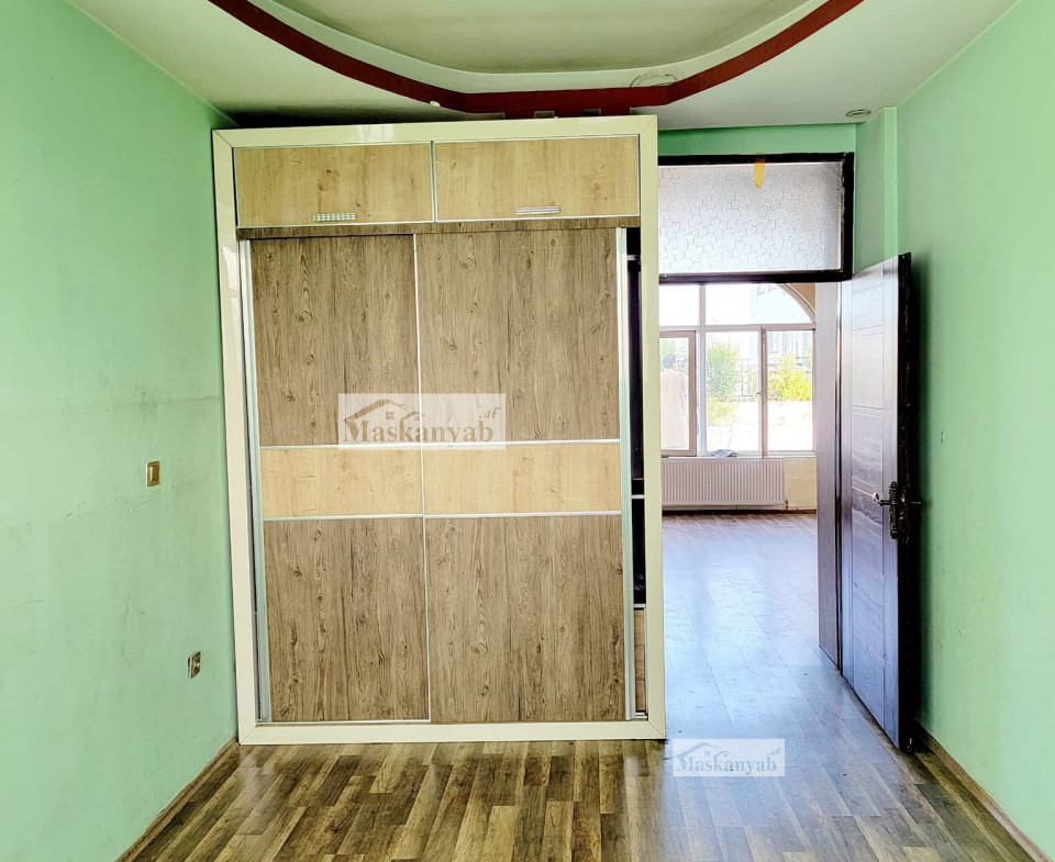 Four-room apartment for sale in District 4, Kabul