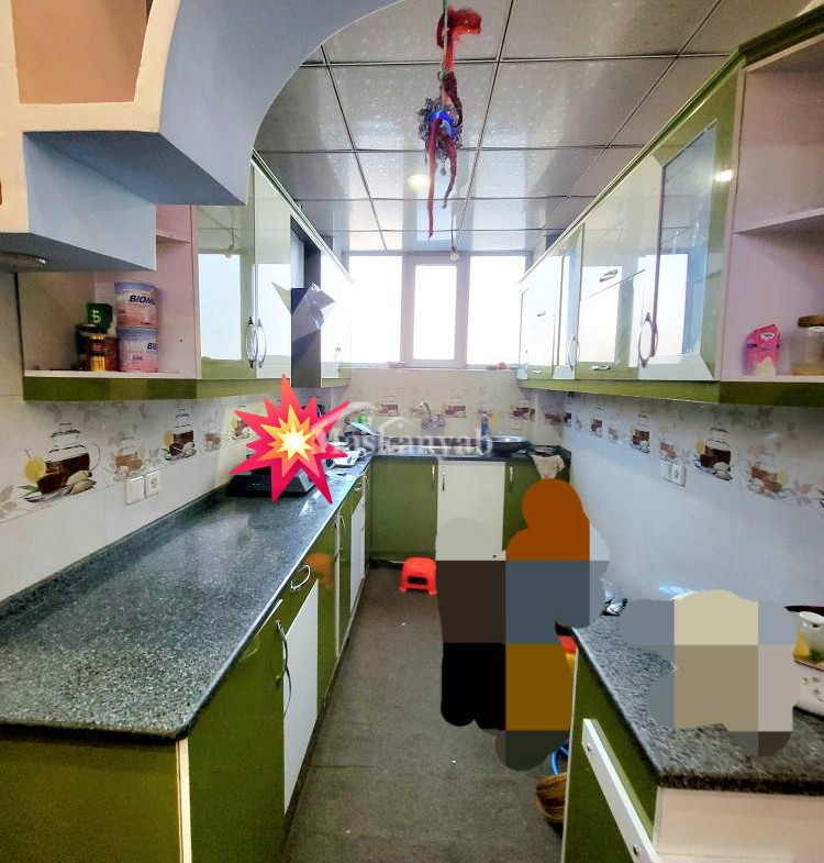 Four-room apartment for sale in Taimani Project, Kabul1