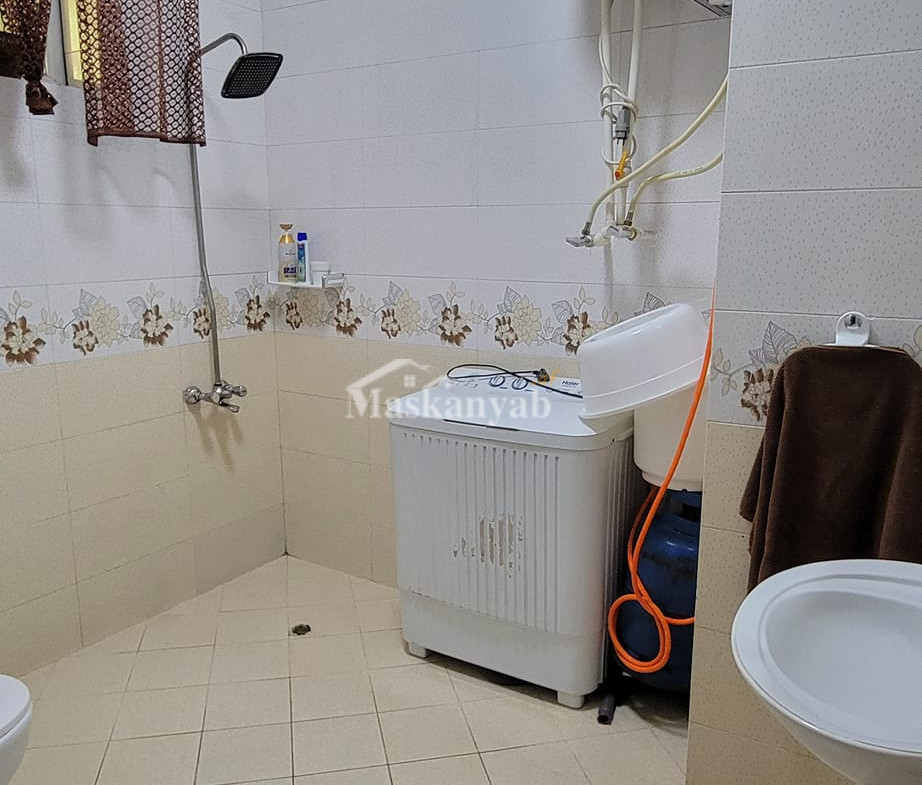 Four-room apartment for sale in district 4, Kabul