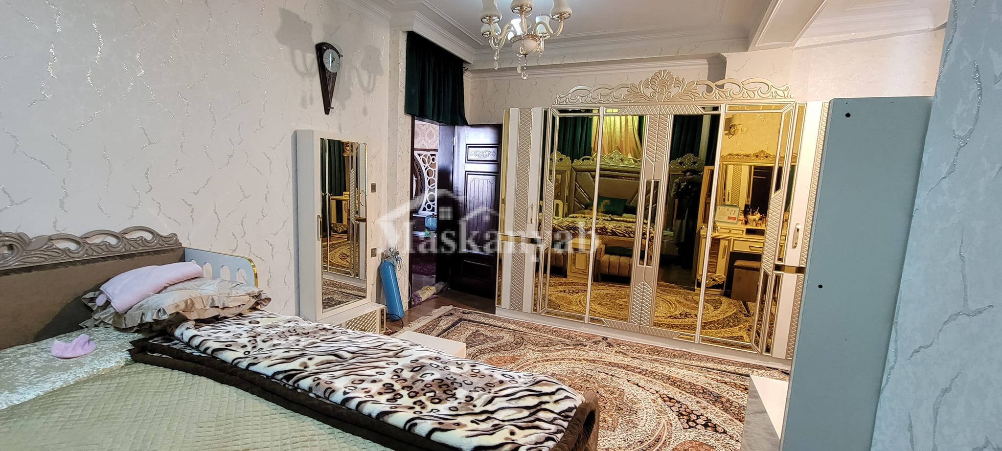 Four-room apartment for sale in district 4, Kabul