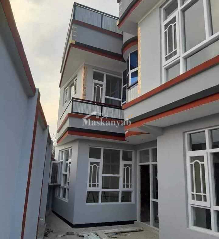 Four-room house for sale in District 7, Kabul