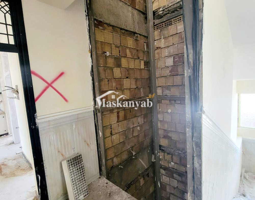 Six-floor building for sale in District 11, Kabul