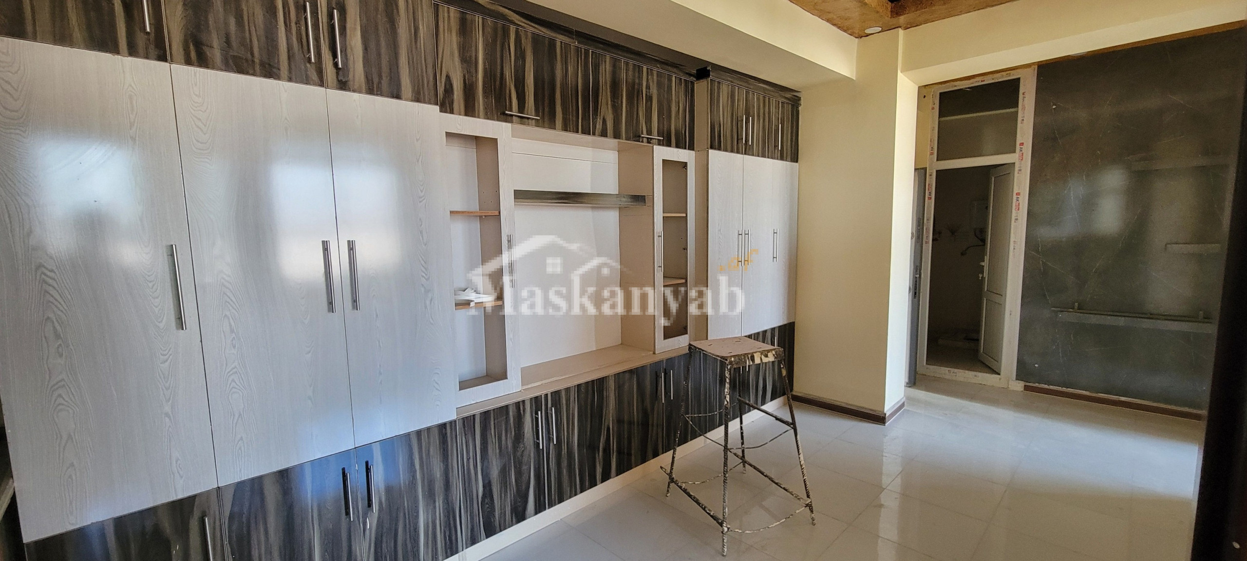 Three-room apartment for sale in Qala-e-Fathullah, Kabul1