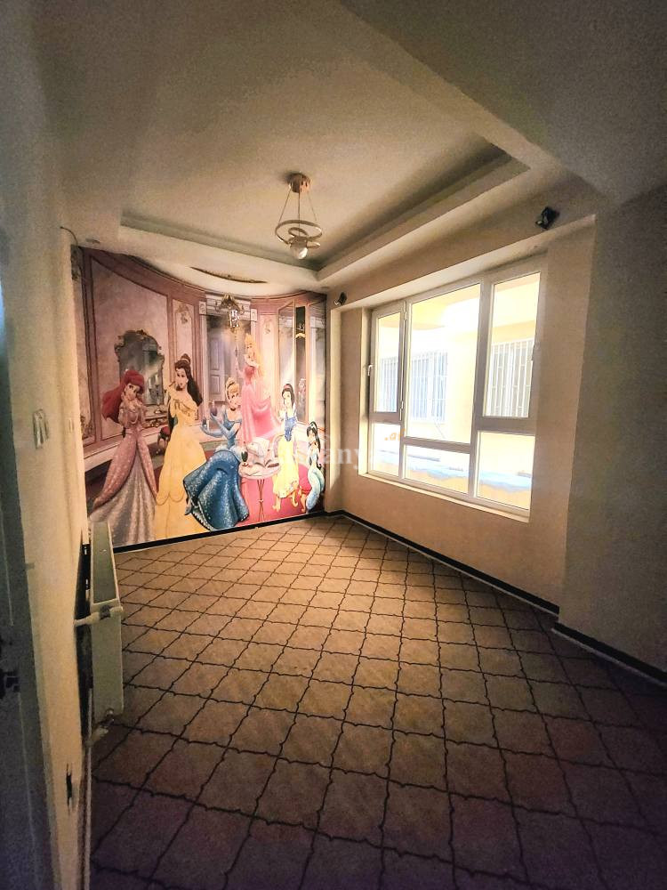 Four-room apartment for rent in Old Taimani, Kabul