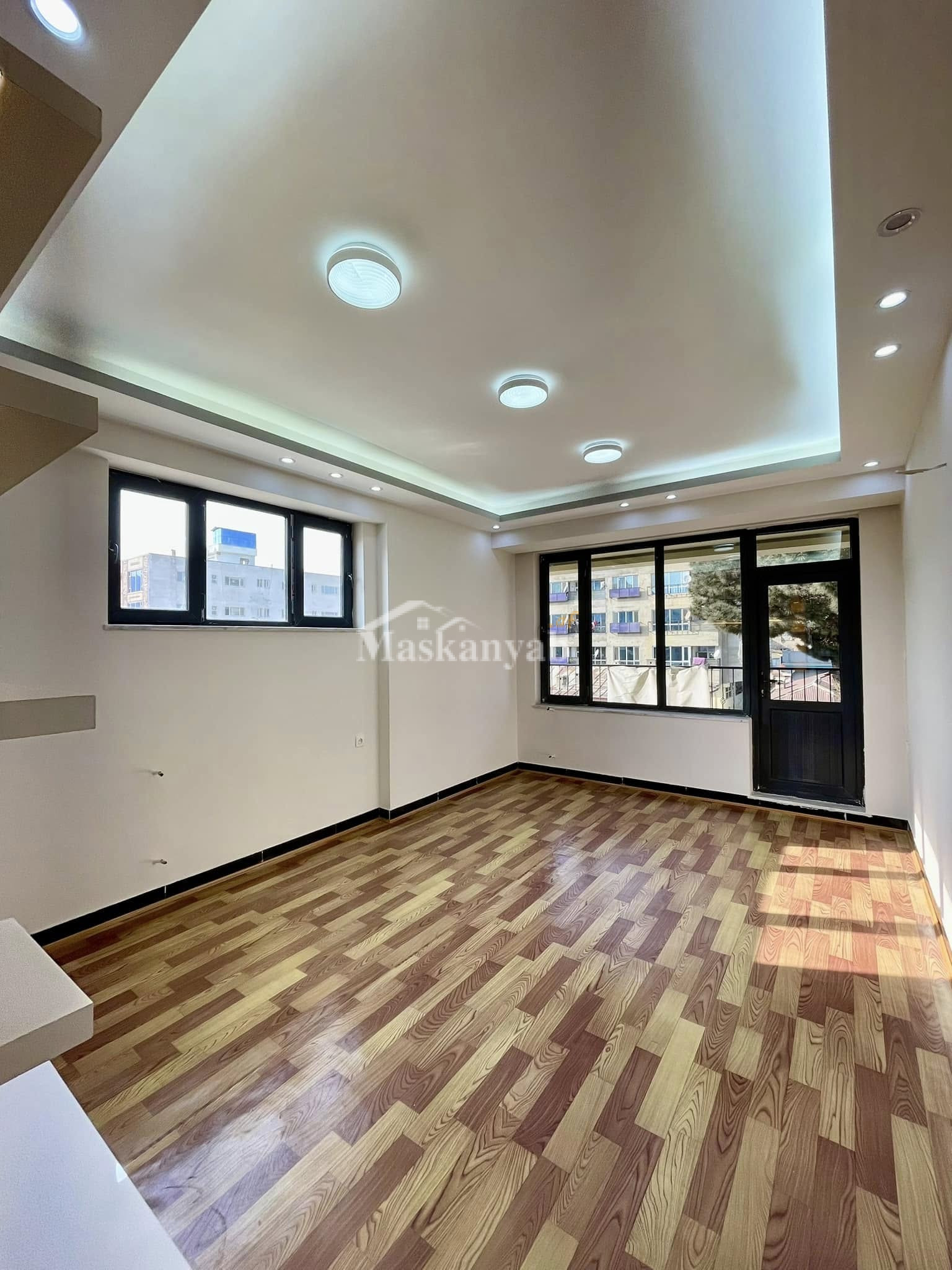 Four-room apartment for sale in Baharistan, Kabul