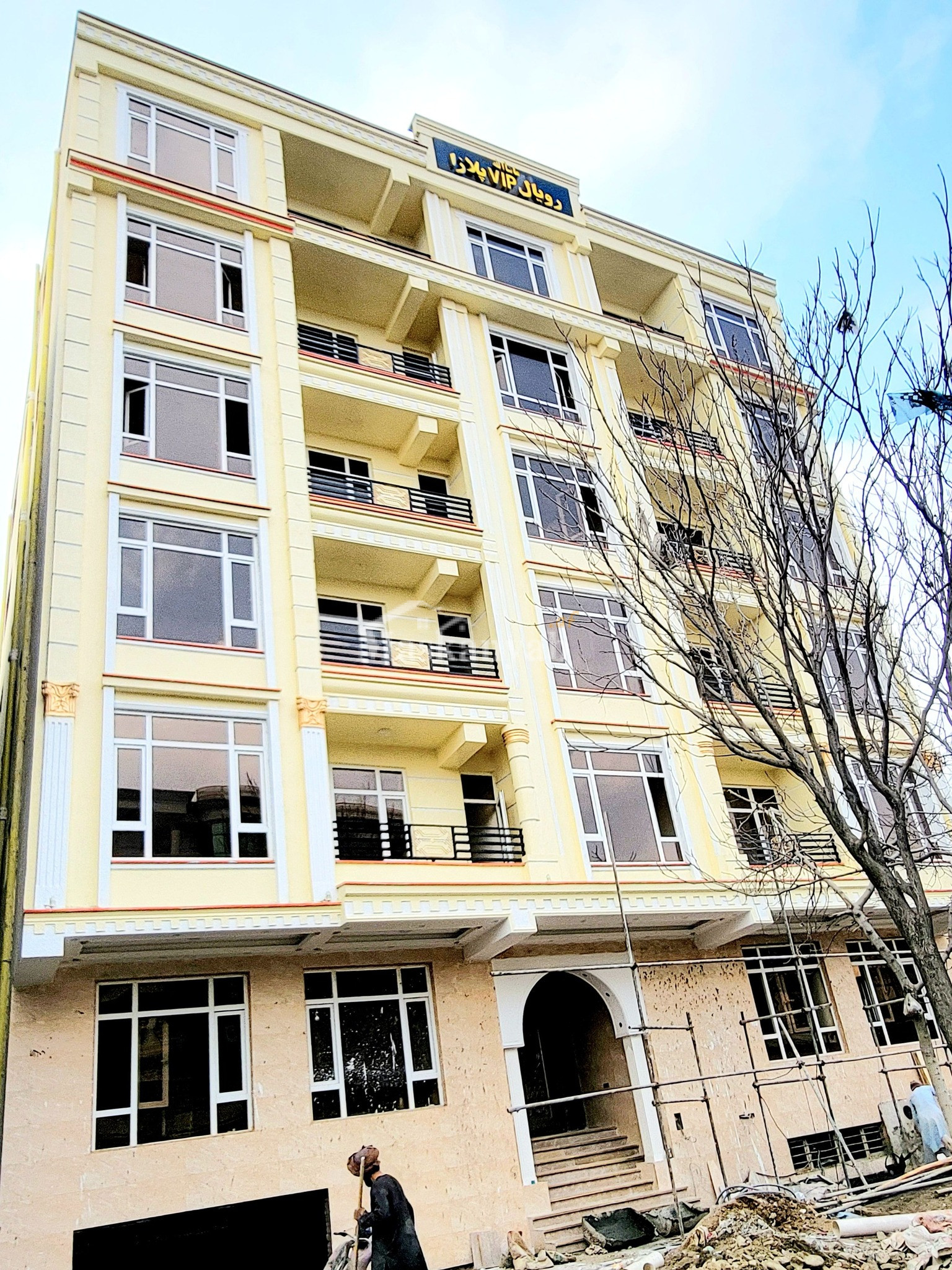 Six-floor building for sale in district 11, Kabul (1)