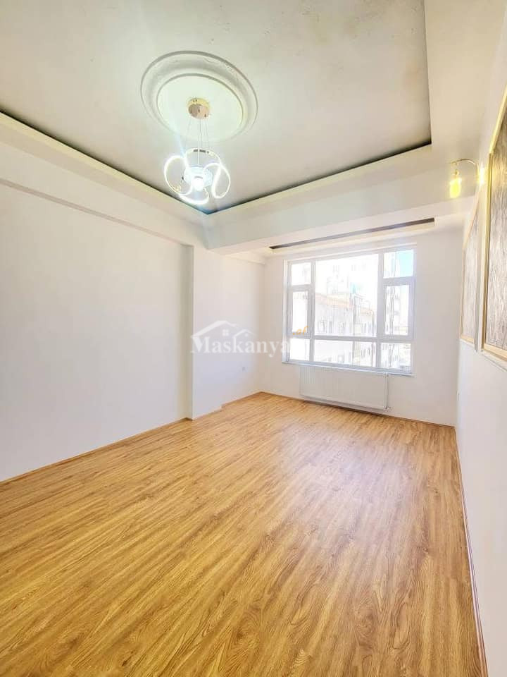 Five-room apartment for sale in Taimani Project, Kabul