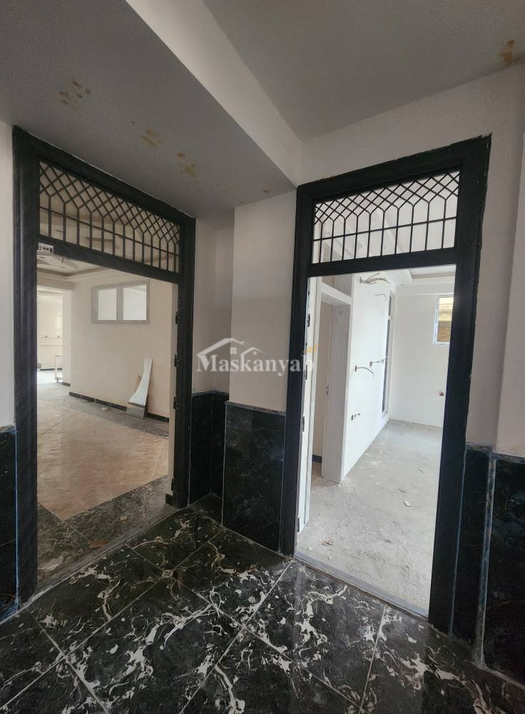 Four-room apartment for mortgage in District 11, Kabul