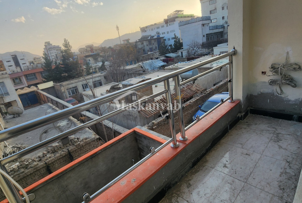 Four-room apartment for mortgage in District 11, Kabul
