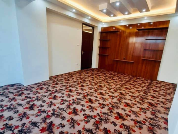 Four-room apartment for rent in Horses crossroad, Kabul