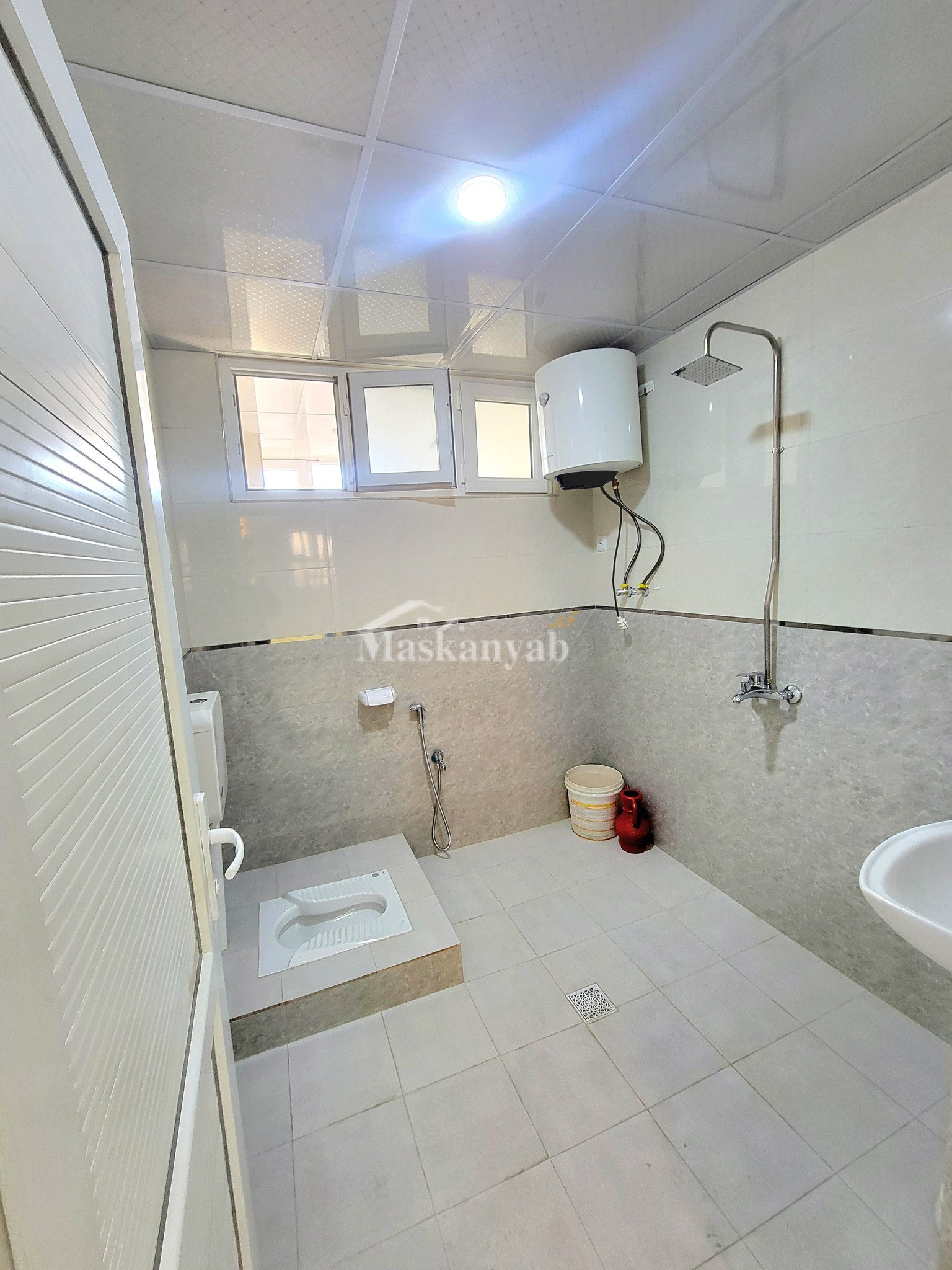 Four-room apartment for sale in Taimani Project, Kabul
