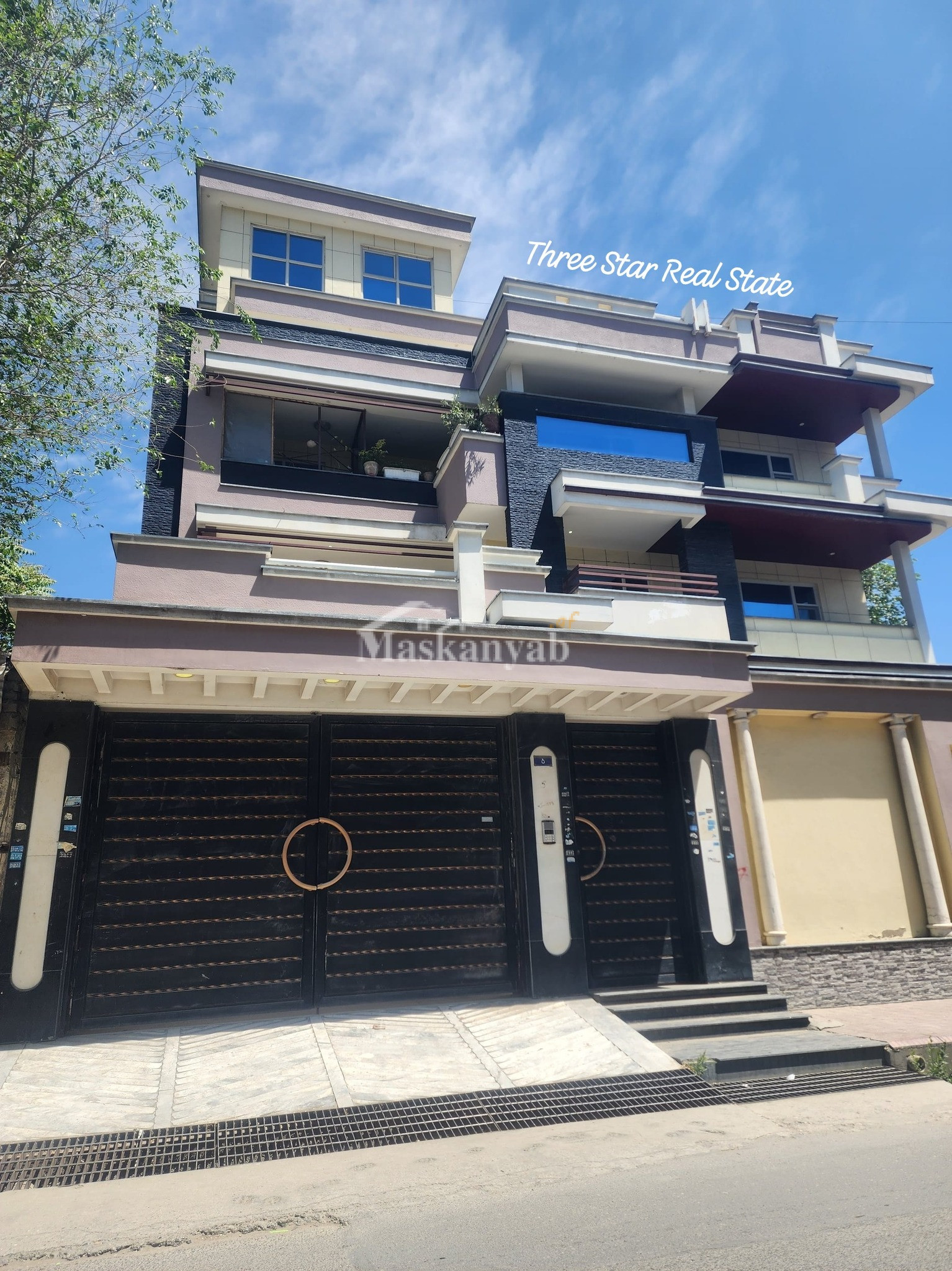 Four-floor house for rent in District 10, Kabul