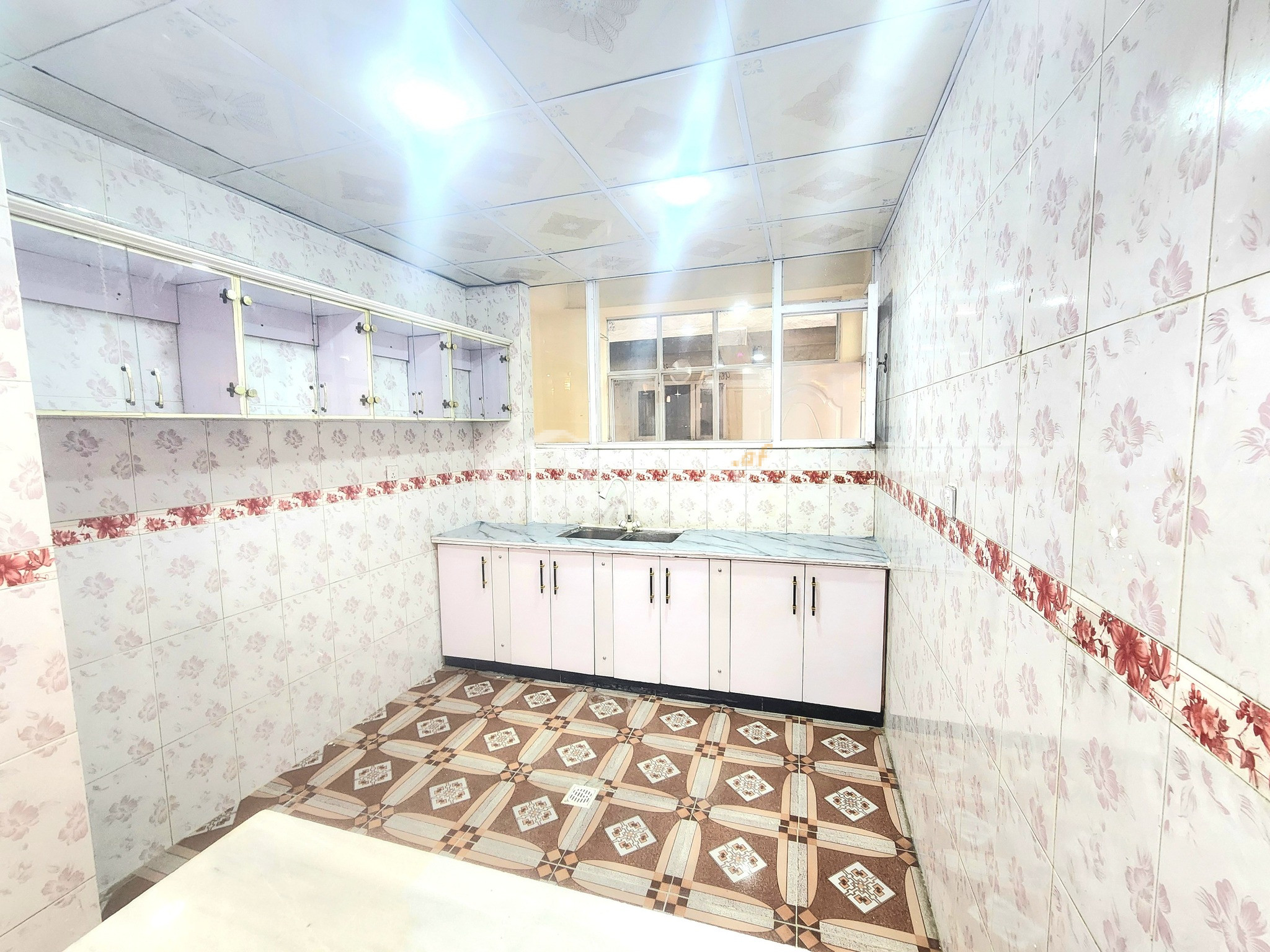 Three-room apartment for sale in 5th street, Taimani Project, Kabul