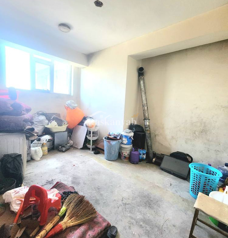 Three-apartment for mortgage in District 10, Kabul