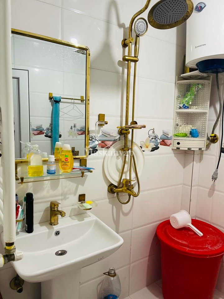 Three-room apartment for sale in Qala-e-Fathullah, Kabul